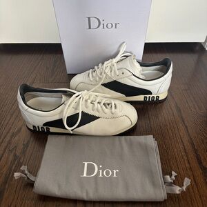 Dior sneakers